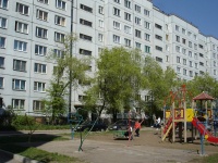 Togliatti, Kuybyshev st, house 22. Apartment house
