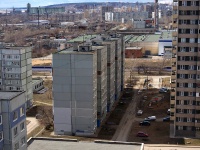 Togliatti, Makarov st, house 22. Apartment house