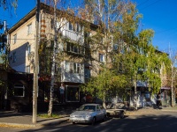 Togliatti, Karl Marks st, house 49. Apartment house