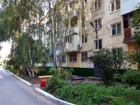 Togliatti, Mira st, house 146. Apartment house