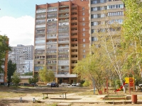 Togliatti, Murysev st, house 54. Apartment house