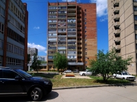 Togliatti, Murysev st, house 54. Apartment house