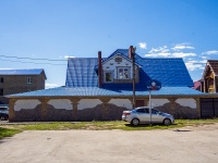 Togliatti, Radishchev st, house 7. Private house