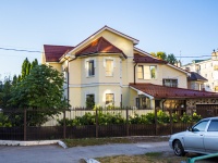 Togliatti, Ln Uchitelskiy, house 29. Private house