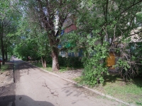 Syzran, Astrakhanskaya st, house 36. Apartment house