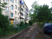 Syzran, Astrakhanskaya st, house 36. Apartment house