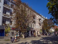 Saratov, avenue Kirov, house 46. Apartment house