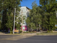 Balakovo, Geroev avenue, house 30. Apartment house