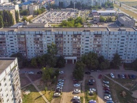 Balakovo, Geroev avenue, house 58. Apartment house