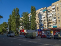 Balakovo, Lenin st, 房屋 95. 公寓楼