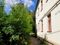 Yekaterinburg, Savva Belykh str, house 35. Apartment house