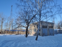 Yekaterinburg, avenue Kosmonavtov. service building