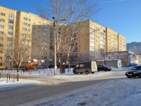 Yekaterinburg, Starykh Bolshevikov str, house 77. Apartment house