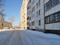 Yekaterinburg, Stachek str, house 59. Apartment house