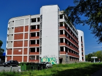 Yekaterinburg, Shefskaya str, house 105. garage (parking)