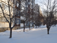 Yekaterinburg, Taganskaya st, house 54. Apartment house