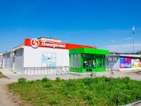 Nevyansk, 超市 "Пятёрочка", Lenina (pos. tcementnij) st, 房屋 62А