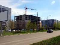 Ulyanovsk, Leninskogo komsomola avenue, 房屋 27А. 建设中建筑物