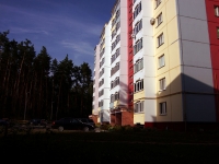 Dimitrovgrad, Lenin avenue, 房屋 37В. 公寓楼