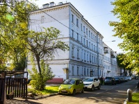 , st Maksimov, house 5. Apartment house