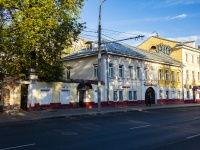 neighbour house: st. Ushinsky, house 24. Apartment house