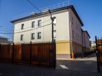 , st Revolyutsionnaya, house 4Б. Apartment house