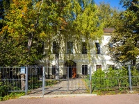 neighbour house: square. Chelyuskintsev, house 17А. Apartment house