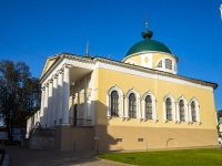 neighbour house: square. Bogoyavleniya, house 25 к.2. museum Ярославский государственный историко-архитектурный и художественный музей-заповедник 