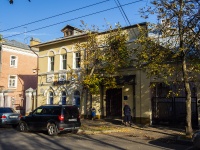 , Pushkin st, house 2 к.2. Apartment house