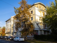 , st Sverdlov, house 4. Apartment house