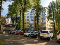 , Poligraficheskaya st, house 30. Apartment house