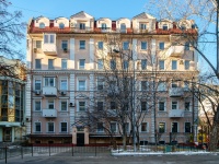 Zamoskvorechye, st Pyatnitskaya, house 62 с.7. Apartment house