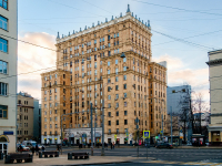 Meshchansky district, Mira avenue, house 49. Apartment house