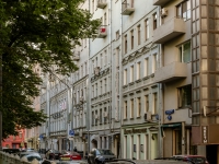 Presnensky district, Bolshoy Patriarshiy , house 8 с.1. Apartment house