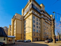 Begoboy district, Leningradskiy avenue, house 14 к.1. Apartment house