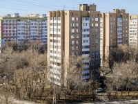 Nagatinsky Zaton district, Zatonnaya st, house 17. Apartment house