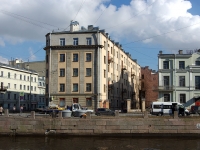 Admiralteisky district,  , house 154. Apartment house