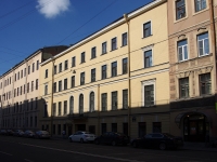 Admiralteisky district,  , house 38. Apartment house