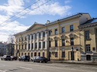 Vasilieostrovsky district,  , house 20. Apartment house