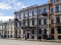 Vasilieostrovsky district,  , house 22. Apartment house