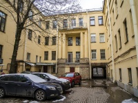 Vasilieostrovsky district,  , house 40. Apartment house