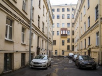 Vasilieostrovsky district,  , house 42. Apartment house