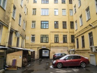 Vasilieostrovsky district,  , house 28/29. Apartment house