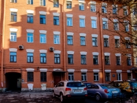 Vasilieostrovsky district,  , house 68. Apartment house