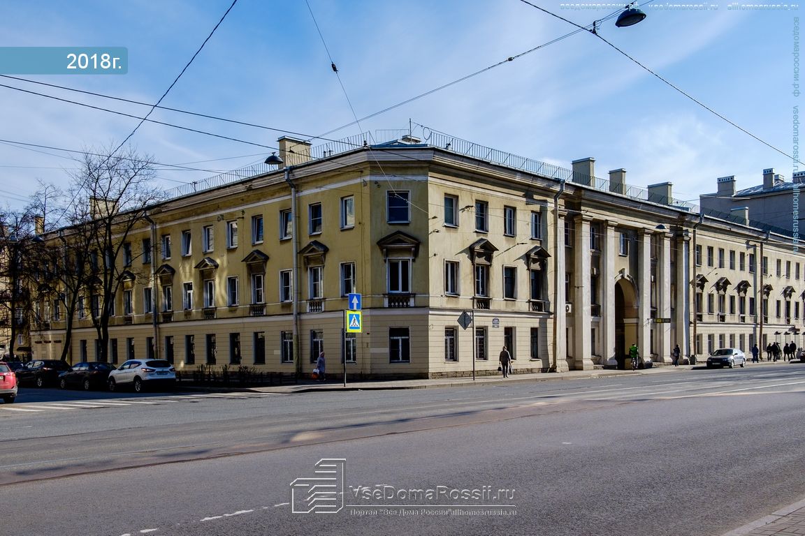 Санкт петербург средний проспект васильевского острова. Средний проспект 17 Васильевского острова. Средний проспект Васильевского острова, 24. Средний проспект Васильевского острова 15. Васильевский остров проспект средний дом 15.