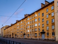 Vasilieostrovsky district,  , house 92. Apartment house