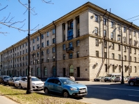 Vasilieostrovsky district,  , house 78. Apartment house