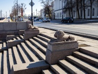 Vasilieostrovsky district, sculpture composition 