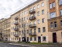 Vasilieostrovsky district,  , house 38. Apartment house