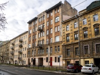 Vasilieostrovsky district,  , house 40. Apartment house